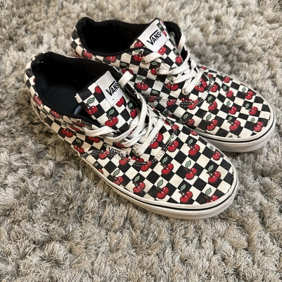 Vans Checkerboard Cherry Sneakers – Women’s Size 5.5 – Retro Skater Vibe - Picture 1 of 6